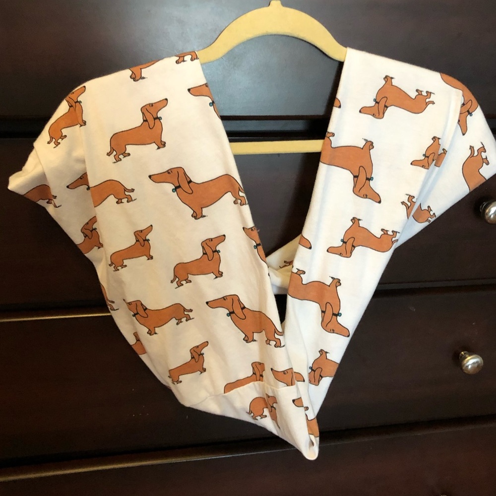 Circular dog scarf